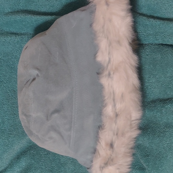 Pelle Studio Wilson Leather Faux Fur Lined Suede Hat - Picture 5 of 11